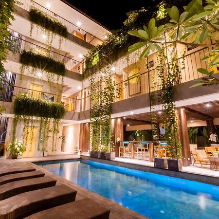 Hotel Tanaga Coliving Seminyak Exterior foto