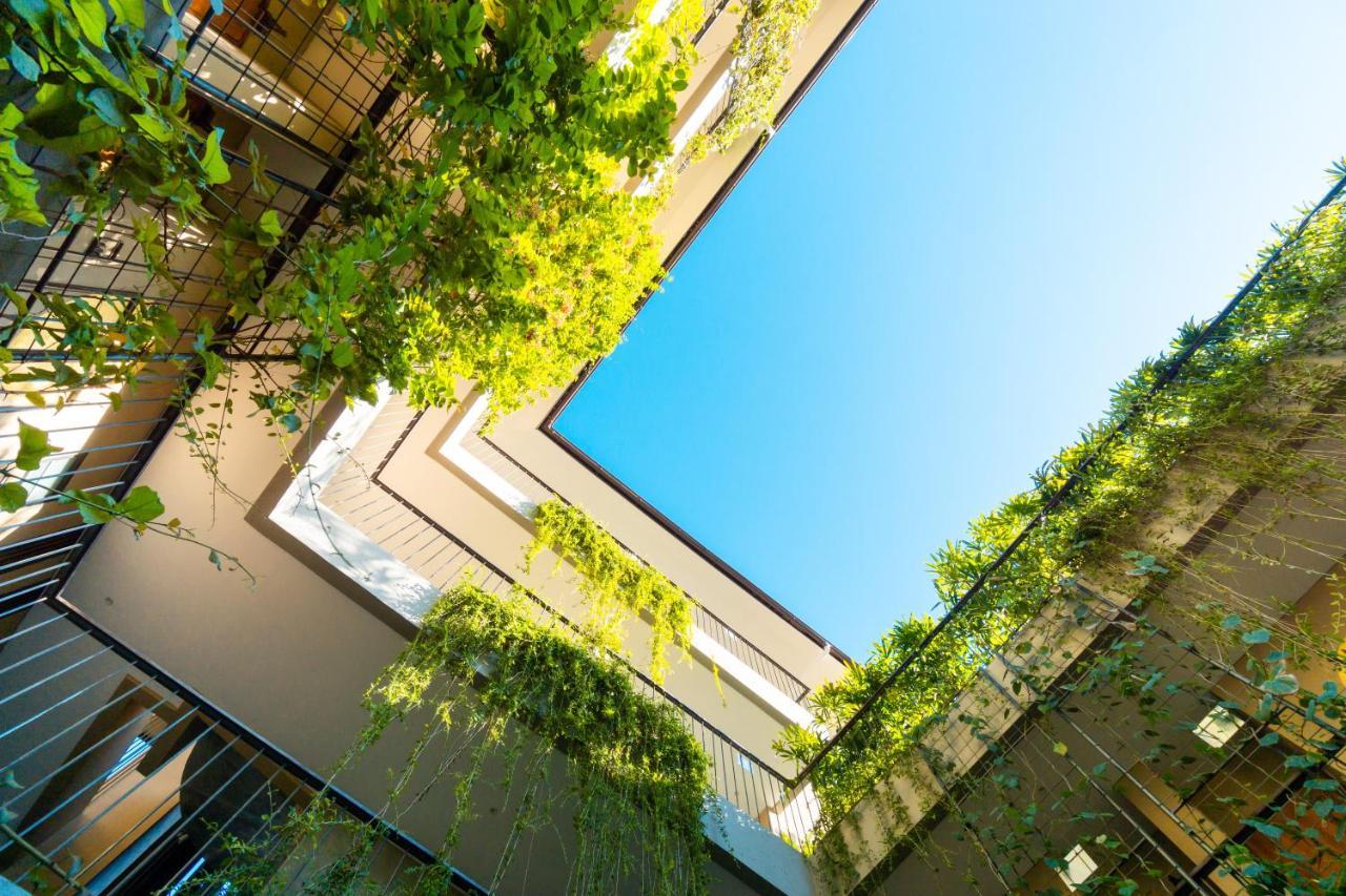 Hotel Tanaga Coliving Seminyak Exterior foto