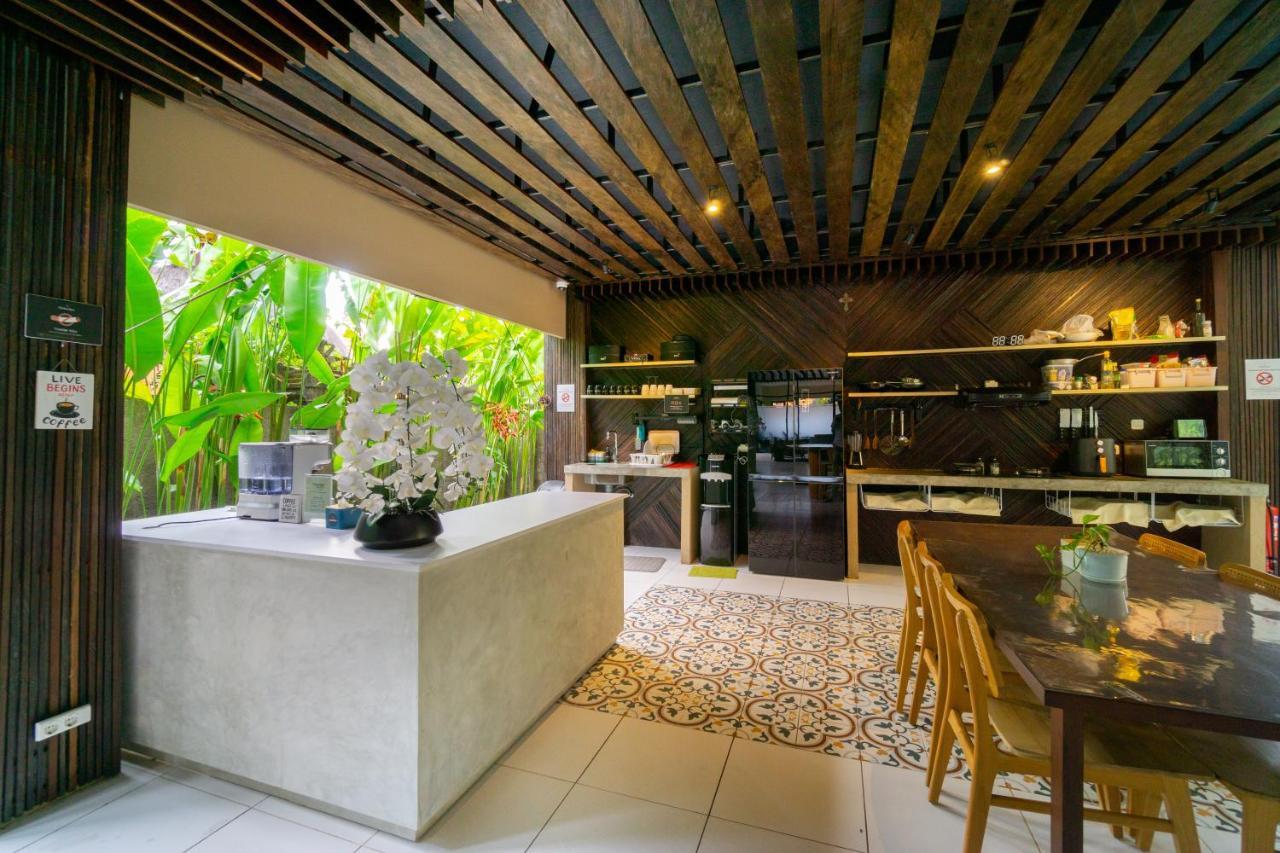 Hotel Tanaga Coliving Seminyak Exterior foto